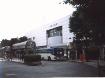武蔵小杉駅 (18828 バイト)